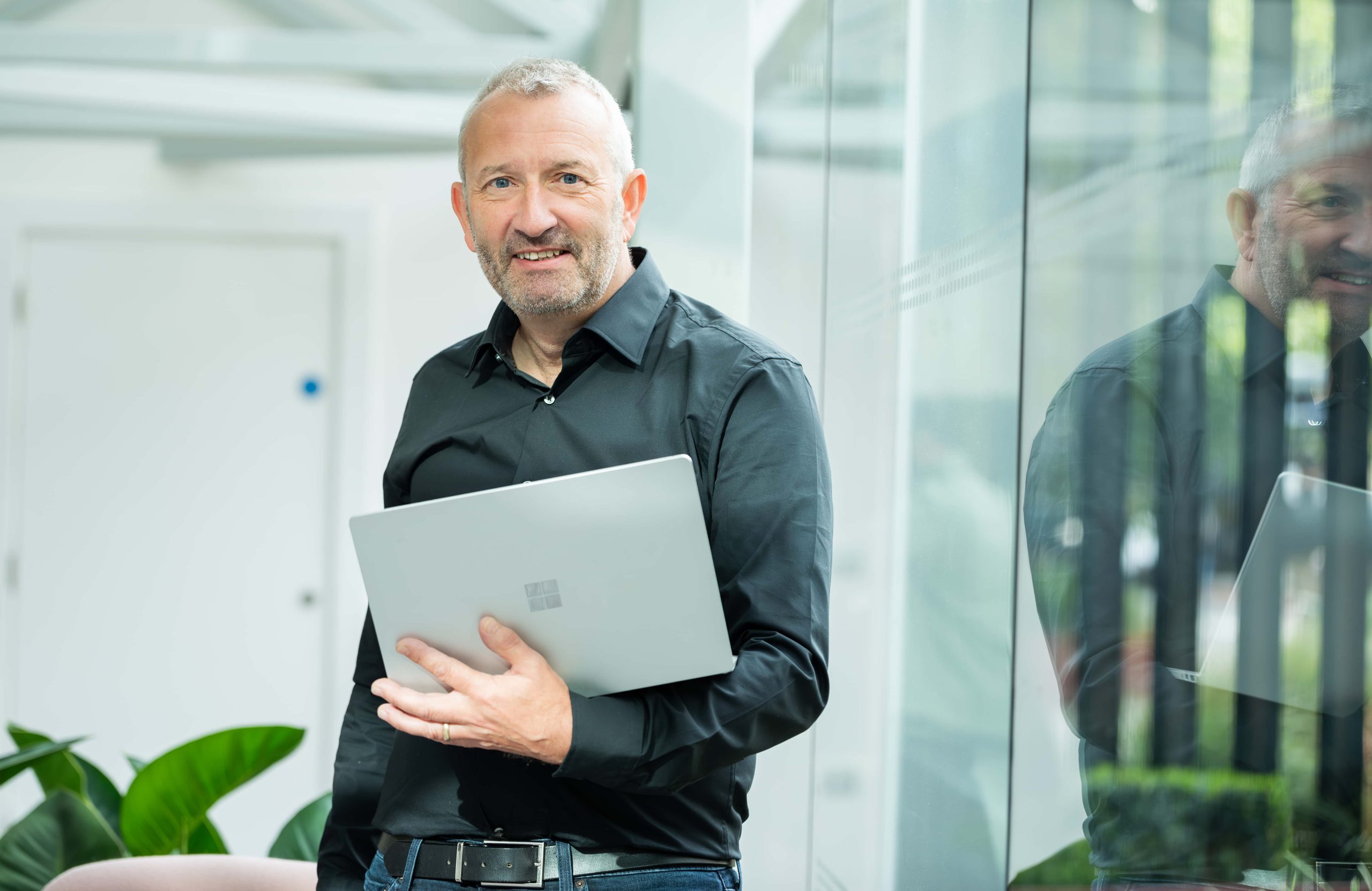 Meet Ian Robins – handl Group’s Chief Financial Officer